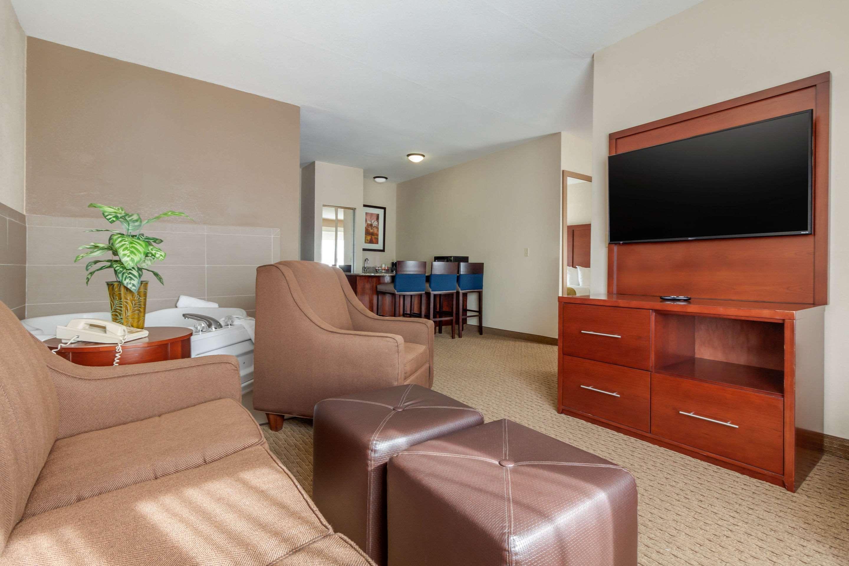 Comfort Suites Omaha East-Council Bluffs Dış mekan fotoğraf