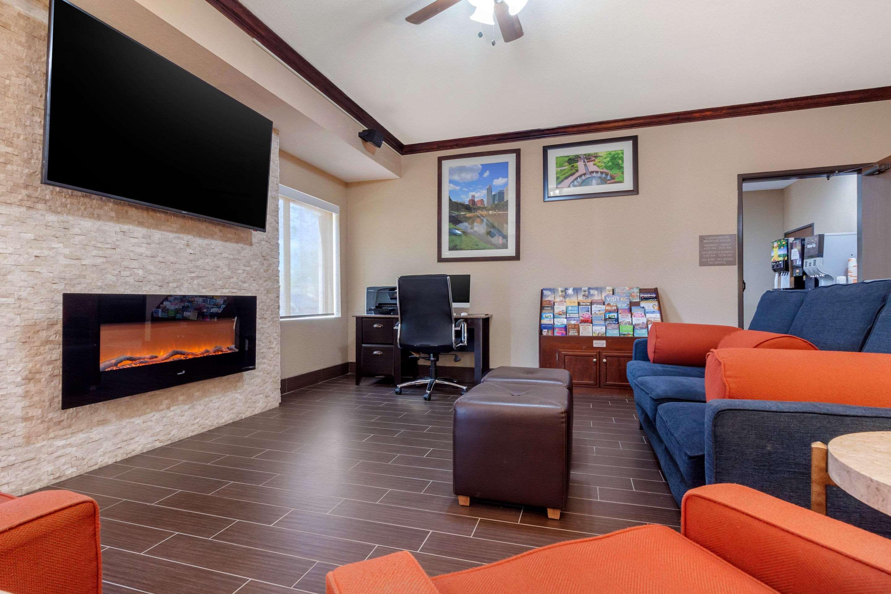 Comfort Suites Omaha East-Council Bluffs Dış mekan fotoğraf