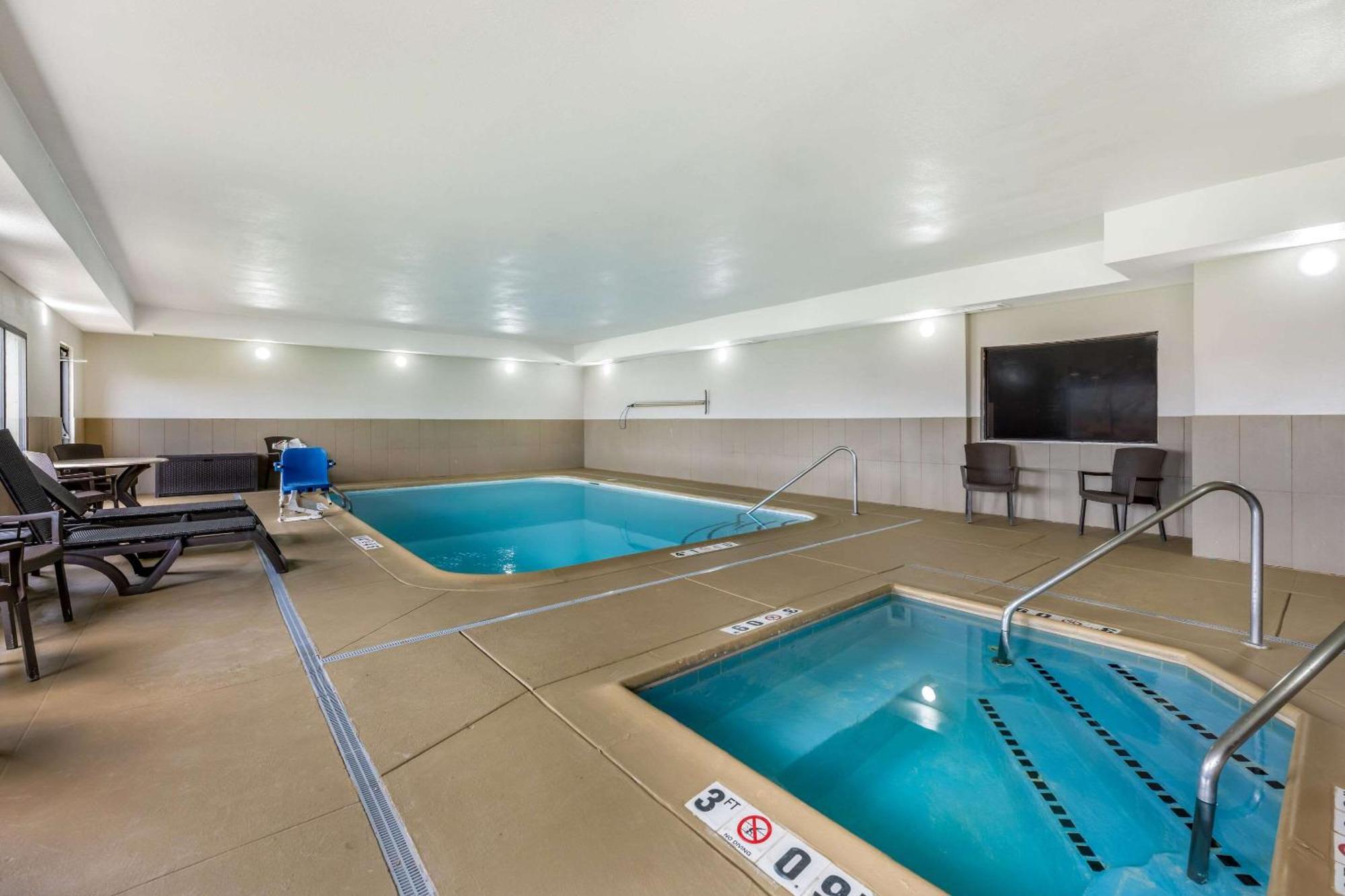 Comfort Suites Omaha East-Council Bluffs Dış mekan fotoğraf